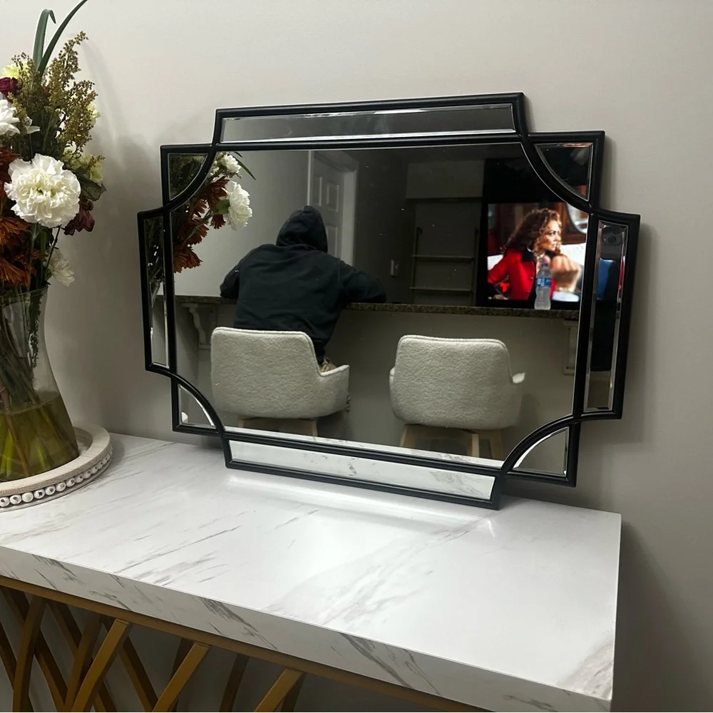 Wall/Bathroom Mirror